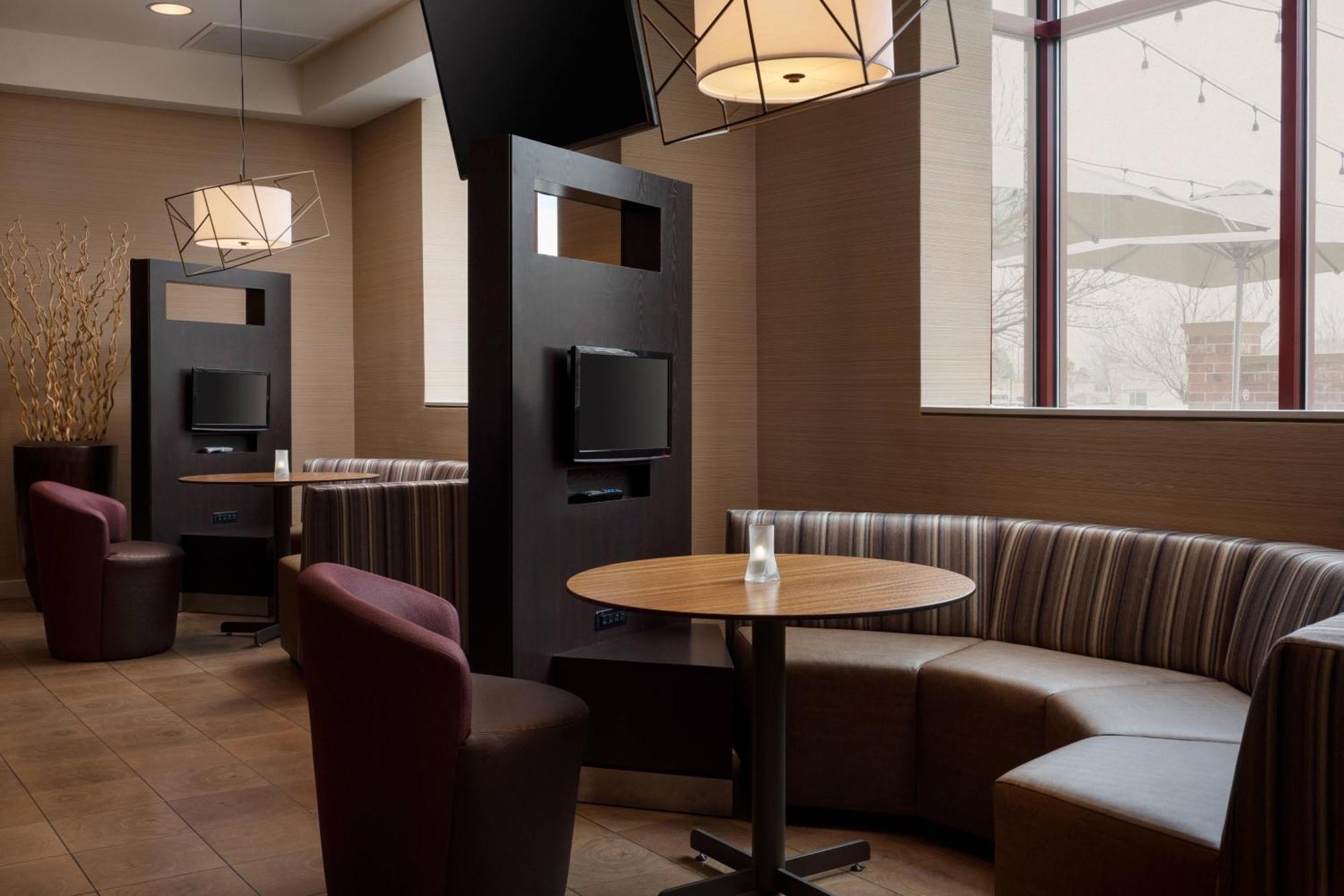 Courtyard By Marriott Denver Airport Kültér fotó