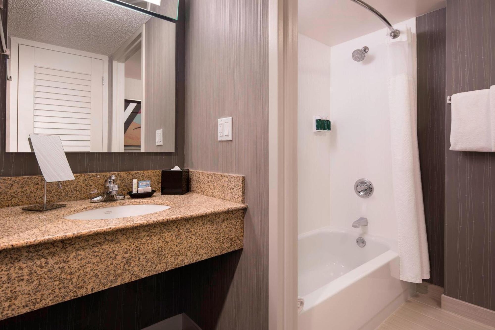 Courtyard By Marriott Denver Airport Kültér fotó