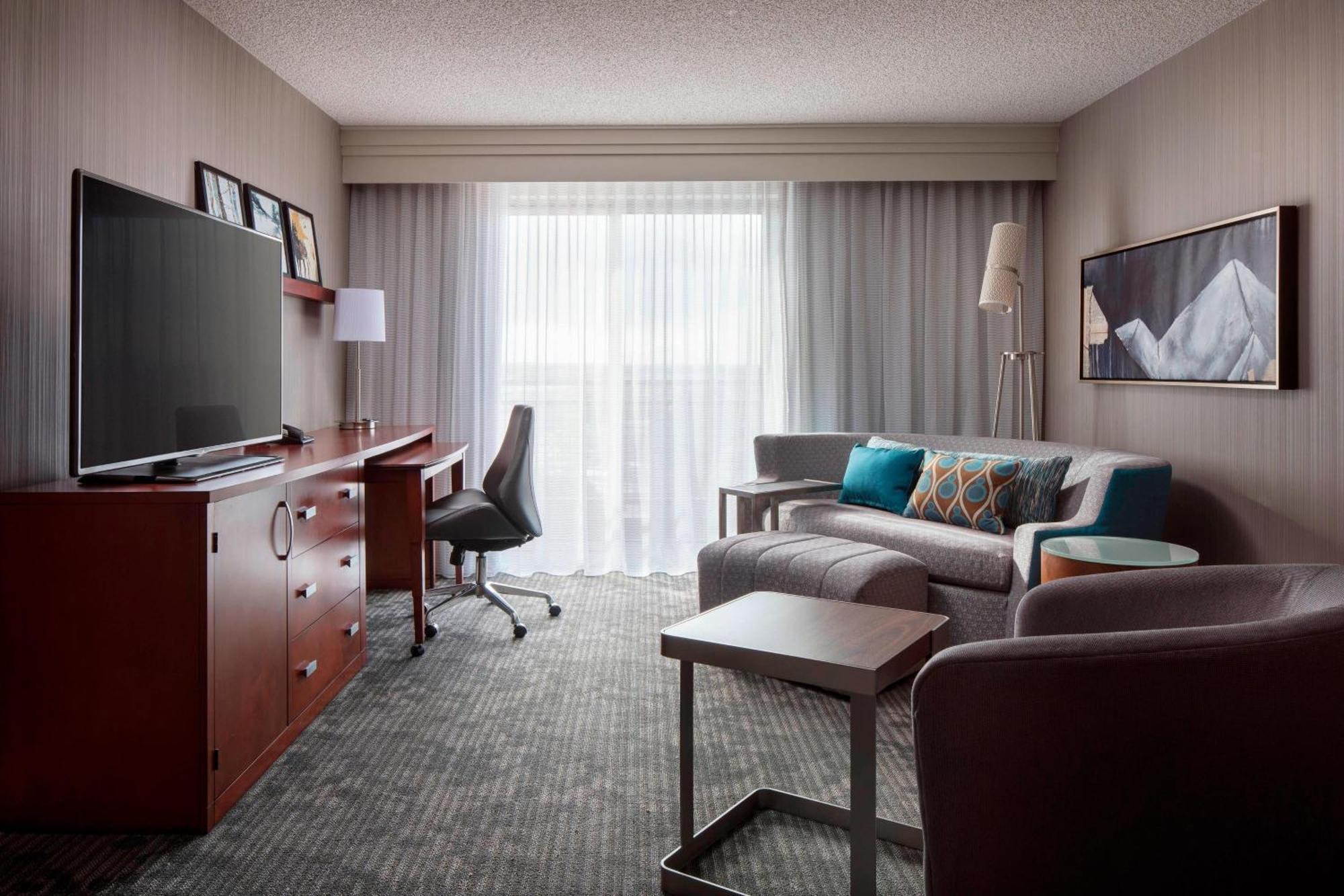 Courtyard By Marriott Denver Airport Kültér fotó