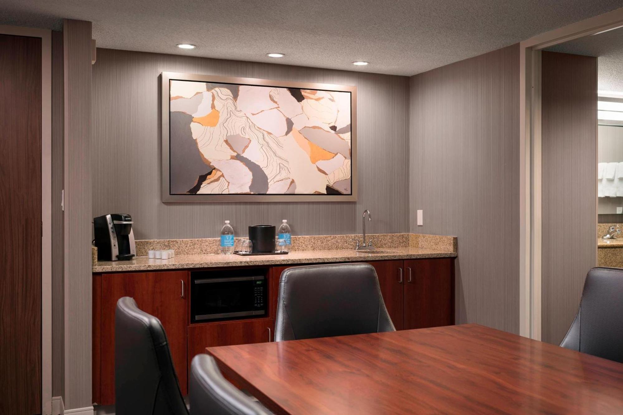 Courtyard By Marriott Denver Airport Kültér fotó